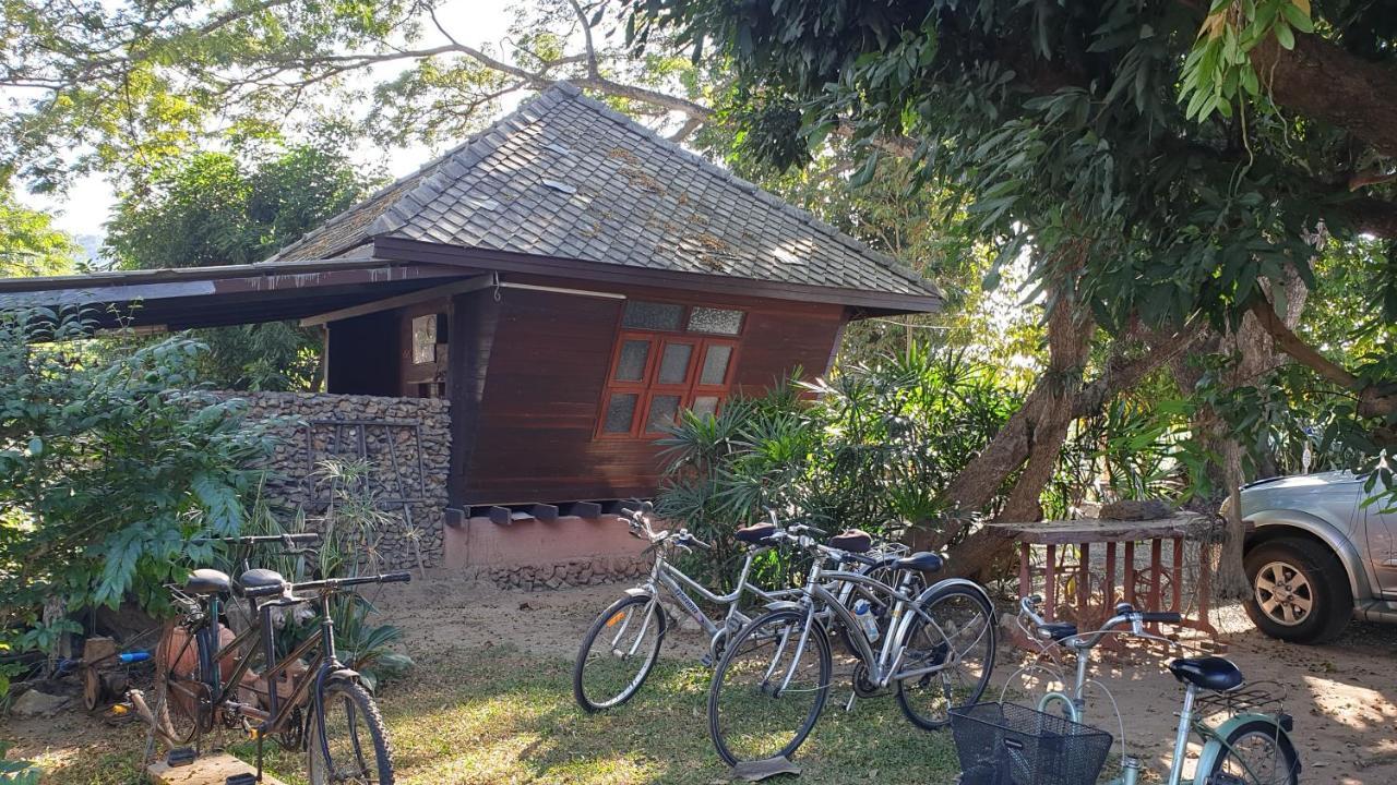 จำค่า ชาเลท์ บ้านพักสวนเกษตร Lampang Exterior foto