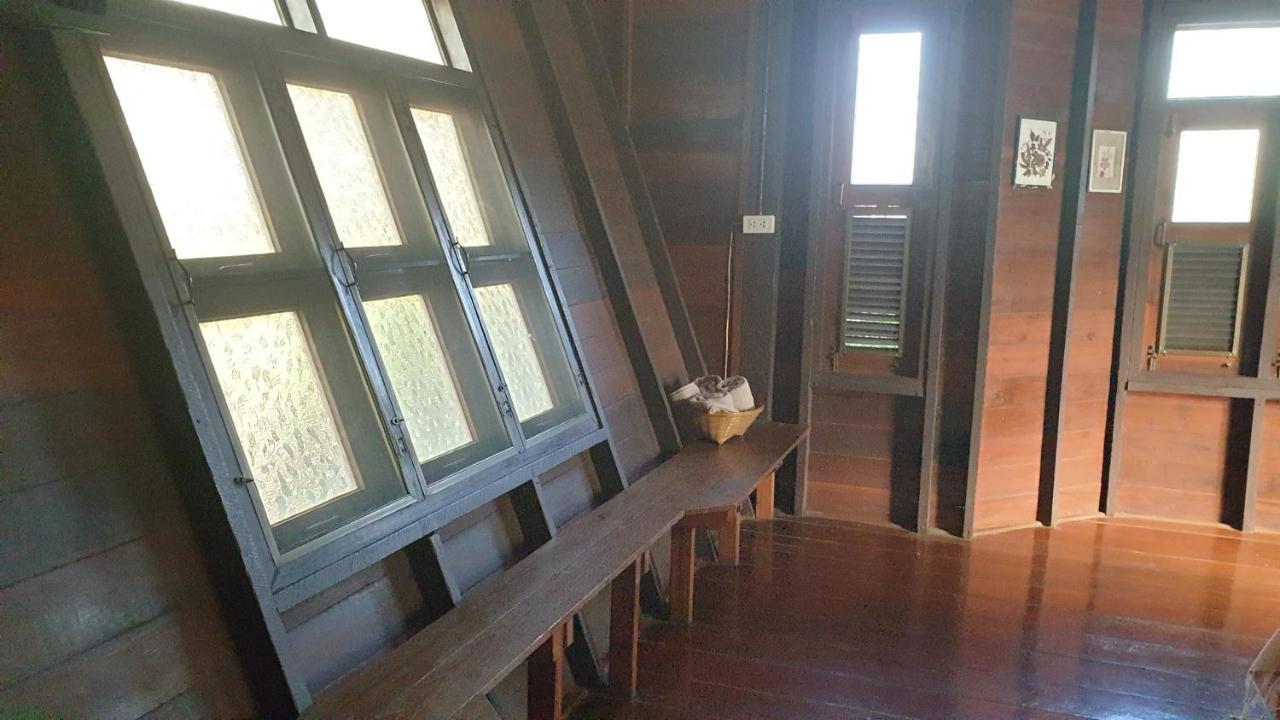 จำค่า ชาเลท์ บ้านพักสวนเกษตร Lampang Exterior foto